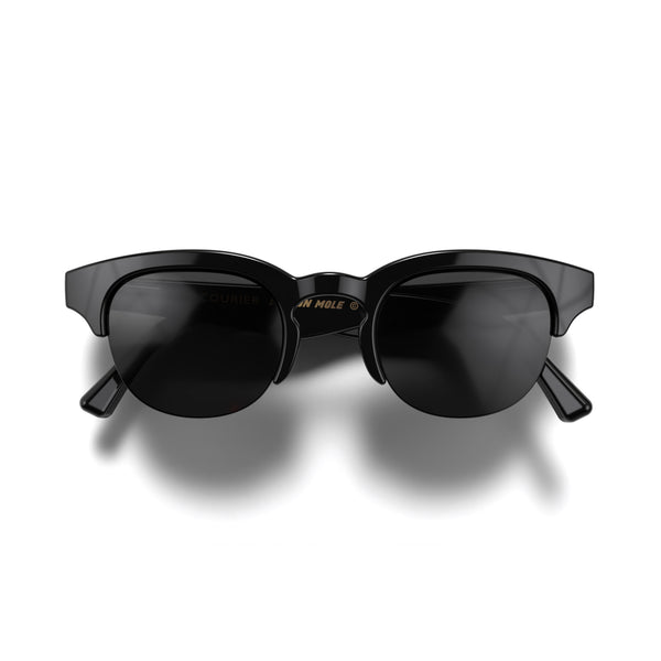 Courier sunglasses in gloss black